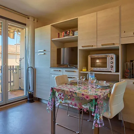 Lumineux Avec Balcon A Barbotan-les-thermes, 2 Personnes - Fr-1-841-55 Appartement Barbotan-les-Thermes